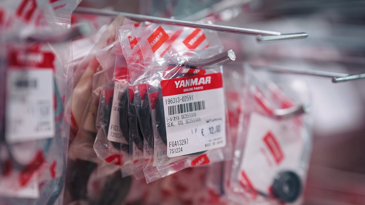 Besoin dune piece pour votre bateau 1 1418313486964219 - Brest Finistère Besoin dune piece pour votre bateau 1 1418313486964219 - Brest Finistère